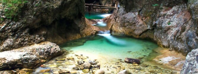 Trip Griechenland - schönste Klammen, Grotten, Schluchten, Gumpen & Höhlen sind ideale Ziele für einen Tirol Tagesausflug im Wanderurlaub. Reisetipp zu den schönsten Plätzen